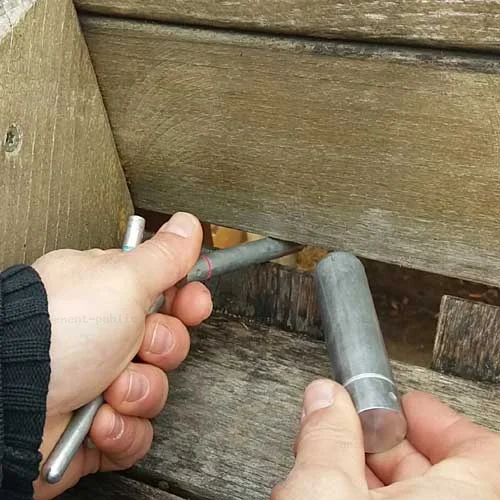 Mallette de gabarits pour contrôler la conformité des aires de jeux extérieur